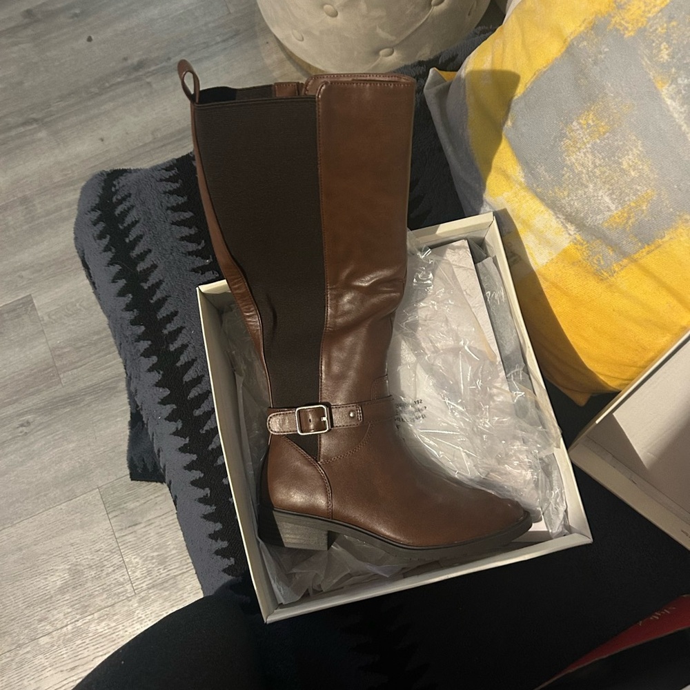Style & Co Brown Rain & Snow Boots with Elastic Panels